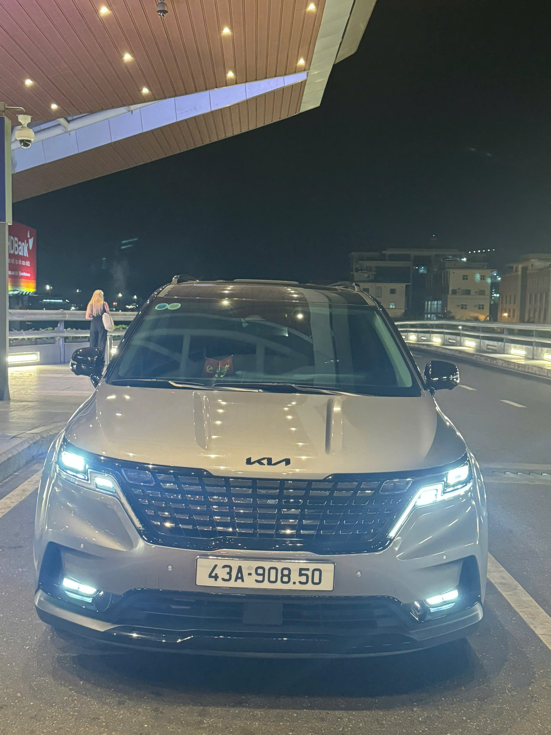 Kia carnival — ảnh minh họa